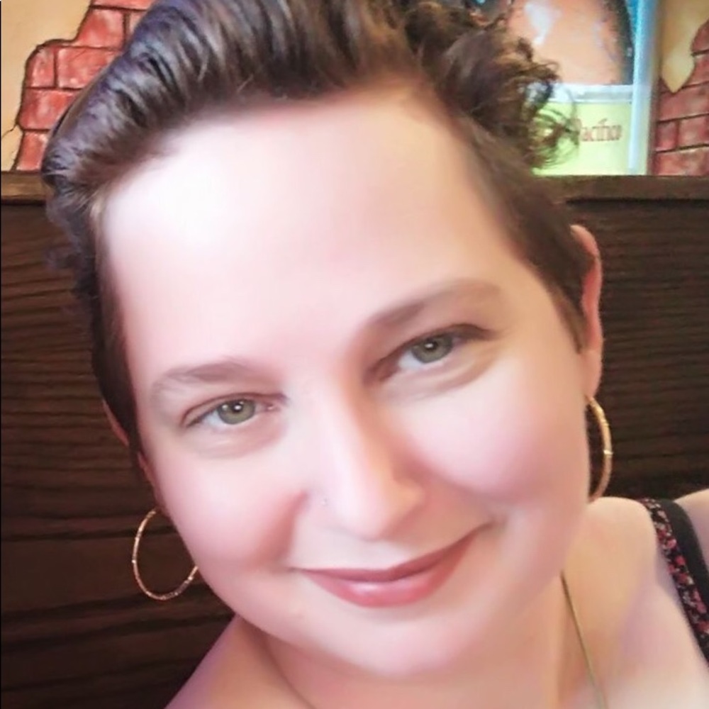 Meet your Posher, Rachel